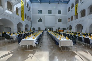 Veranstaltung im Schloss Weinzierl, Wieselburg, Sommer 2014, Foto: Gerhard Sengstschmid